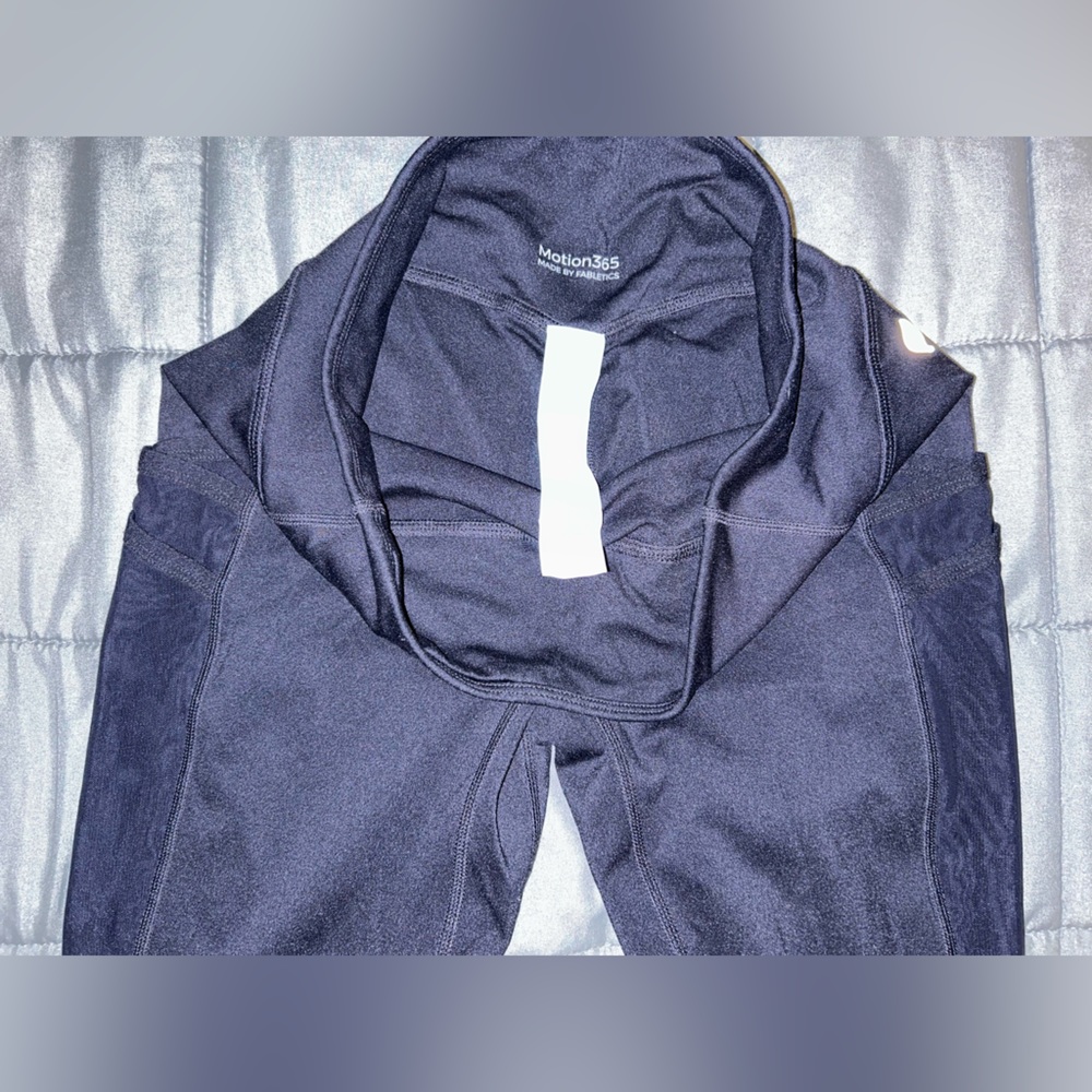 Fabletics Medium Lot - image 3